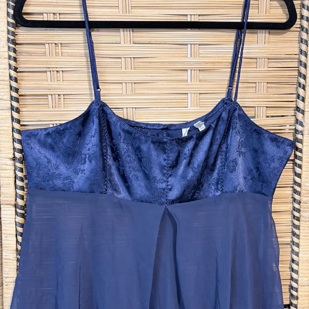 Vintage Y2K Victoria’s Secret navy blue babydoll chemise large satin chiffon